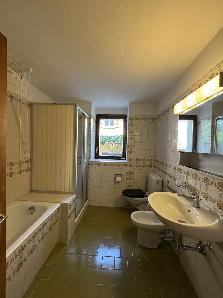 Bagno tipo - vasca e doccia