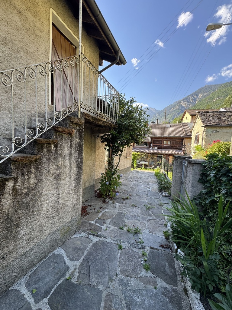 Piazzale entrata